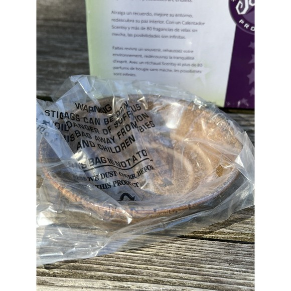 SCENTSY Wax Warmer ARTHUR Tan Imperial Line Warm Brown Beige Medallion NEW - Picture 3 of 5